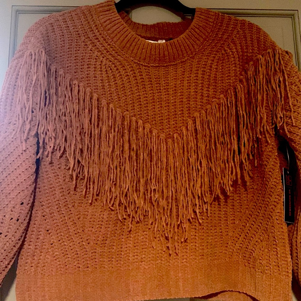 New with tags retro sweater